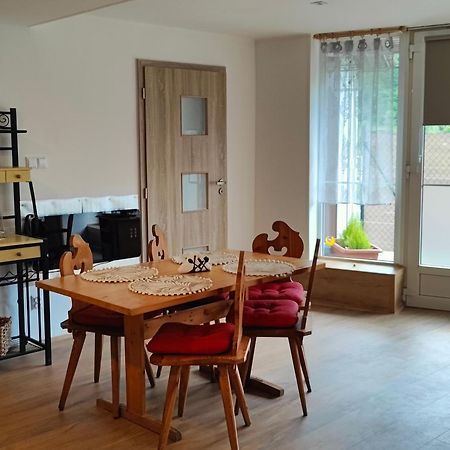 Apartman Hranice - Хренско Экстерьер фото